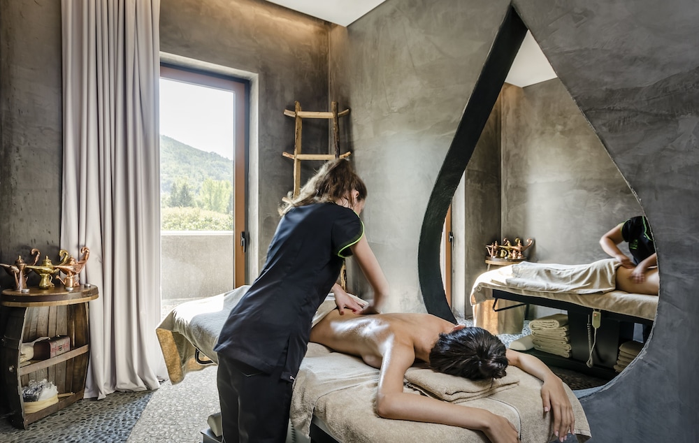 Aqua Village Health Resort And Spa 17/38