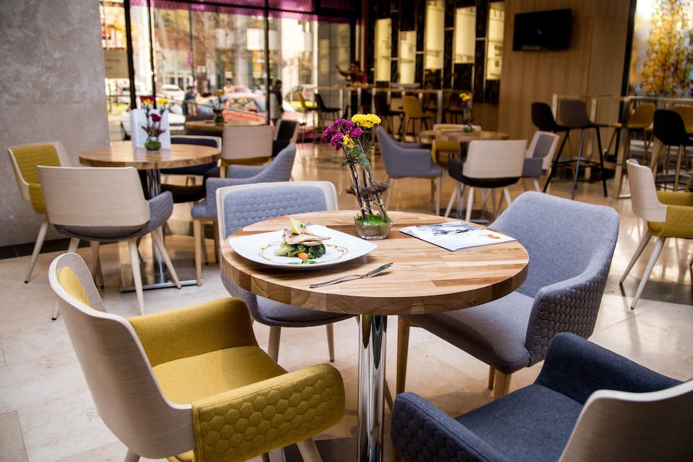 Mercure Bucharest Unirii 48/63