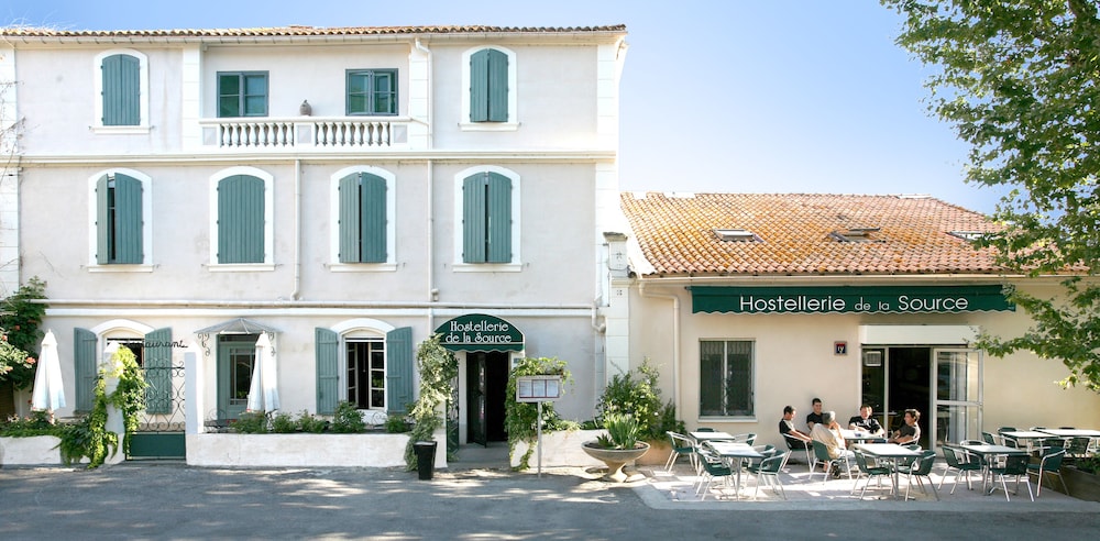 HOSTELLERIE DE LA SOURCE 4/49
