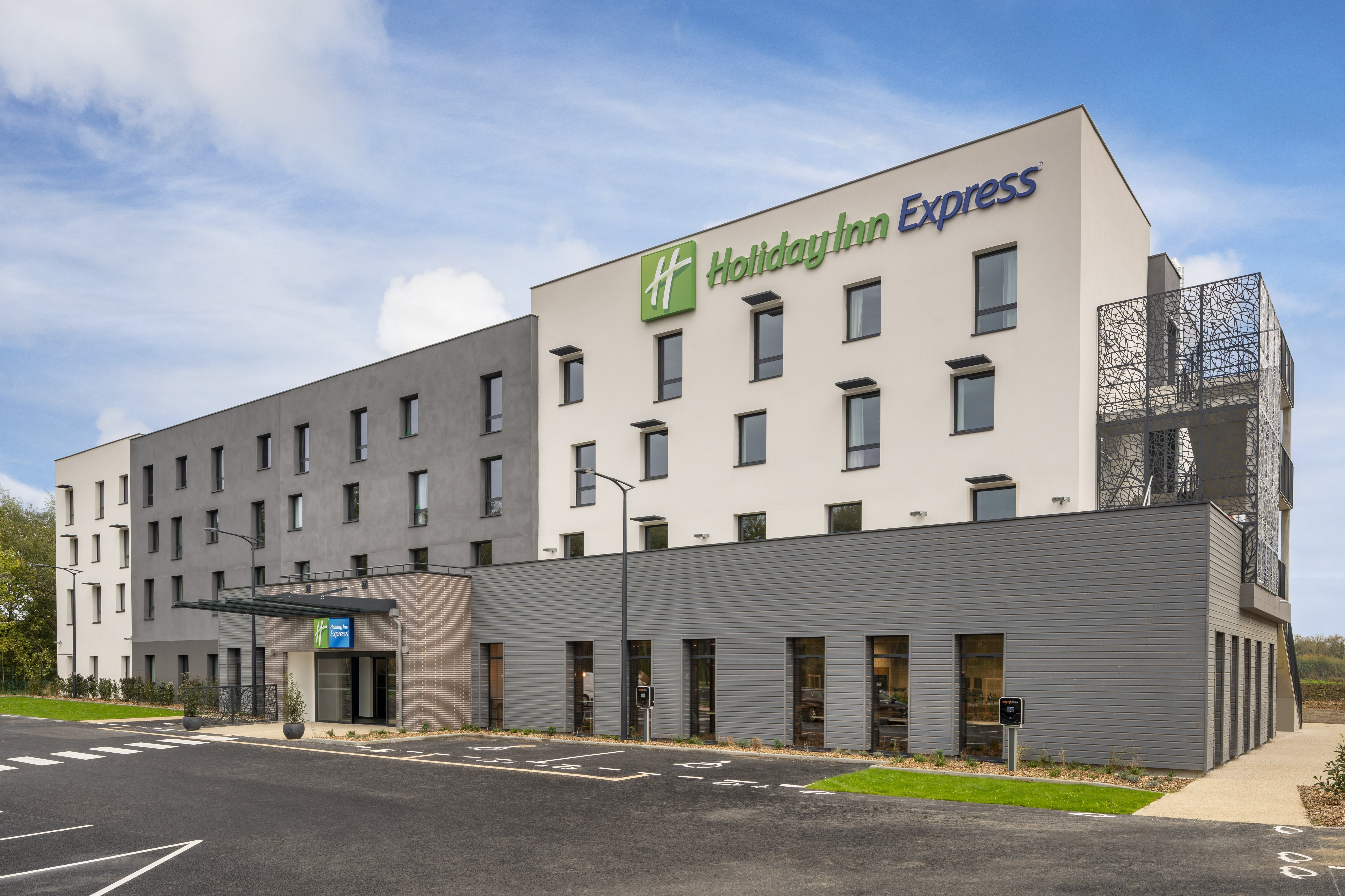 Holiday Inn Express Marne la Vallee Val d Europe an IHG Hotel 13/14