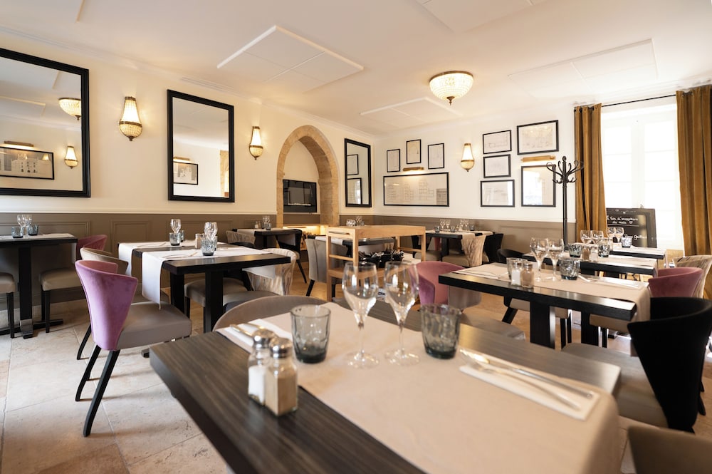 Hotel La Couleuvrine 28/48