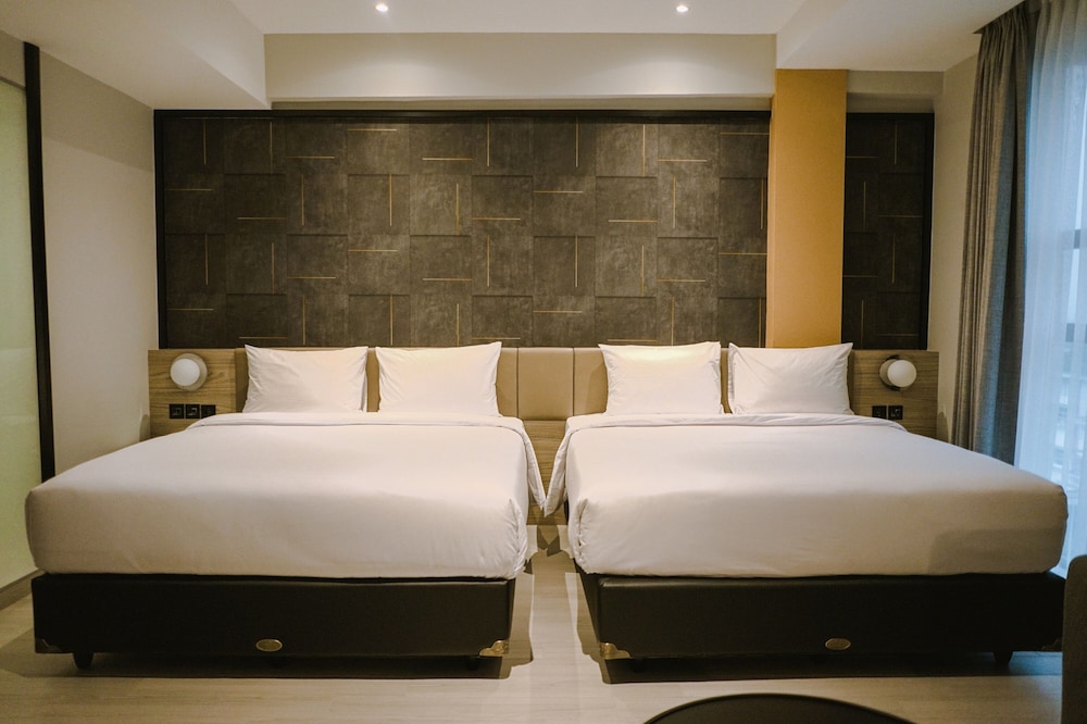 Achiera Hotel And Convention Jatiwangi 11/34