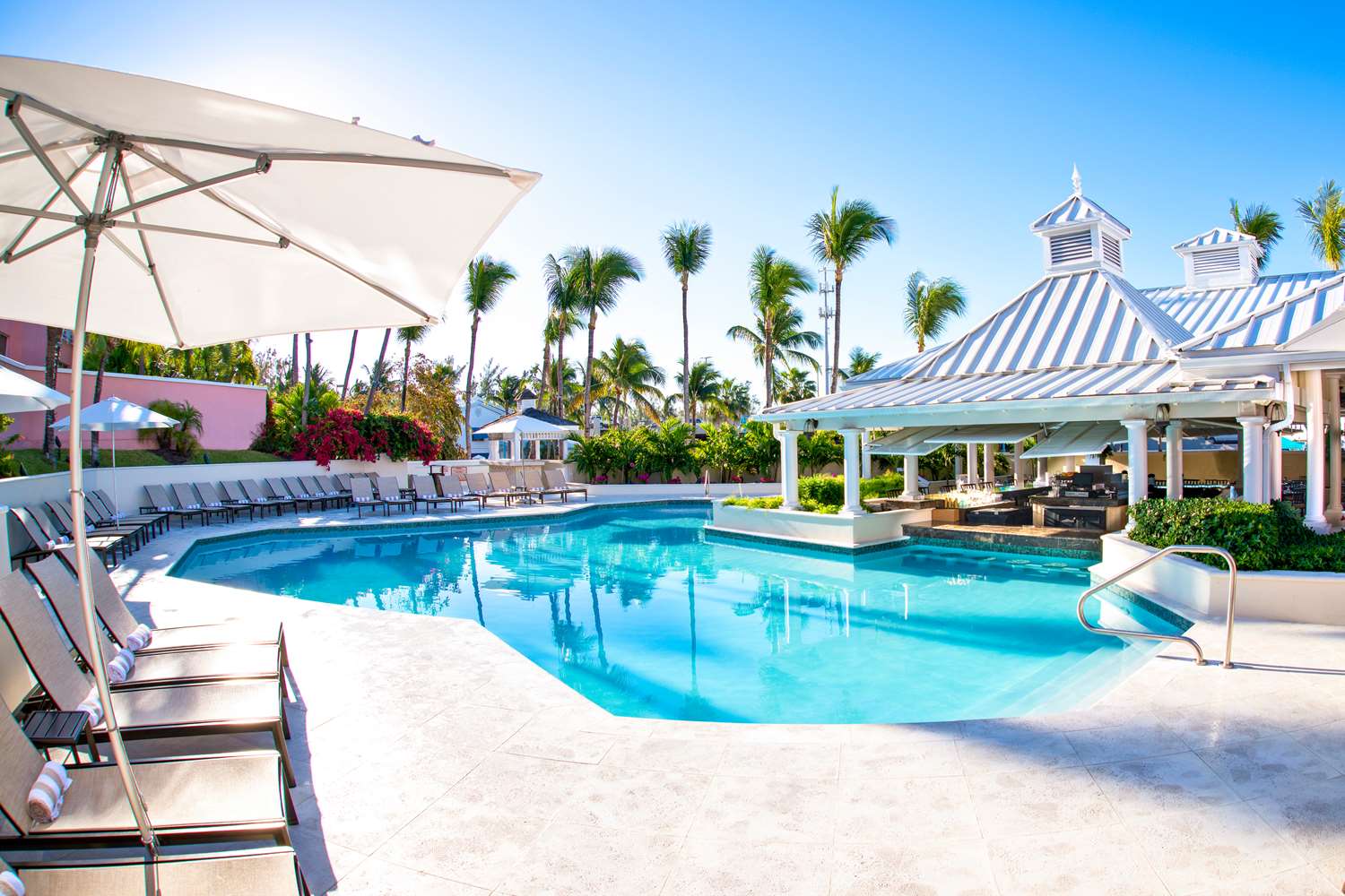 Comfort Suites Paradise Island 55/55