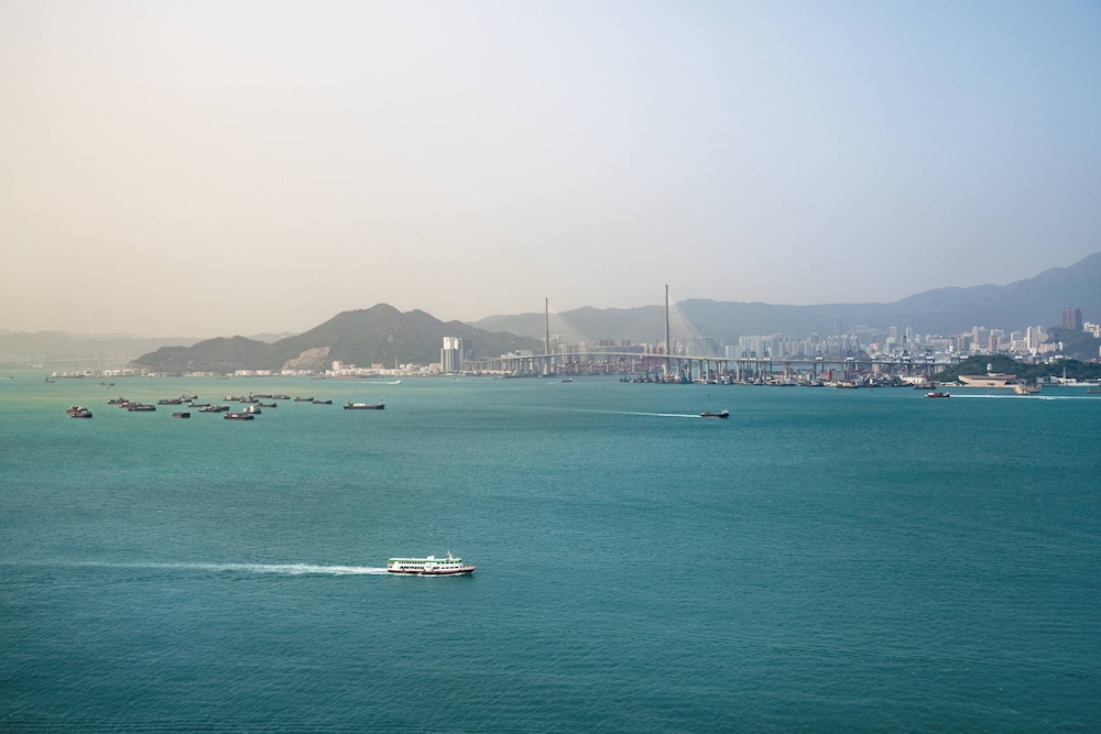 COURTYARD BY MARRIOTT HONG KONG 20/34