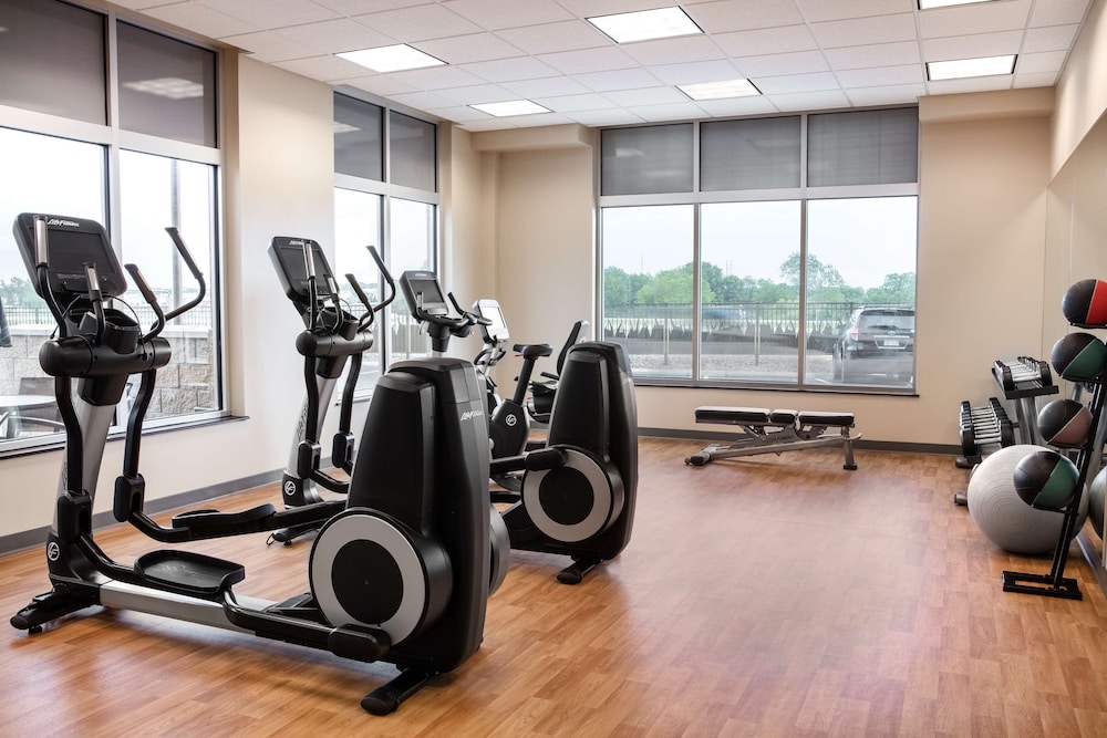 Hyatt Place Kansas City Lenexa City Center 29/56