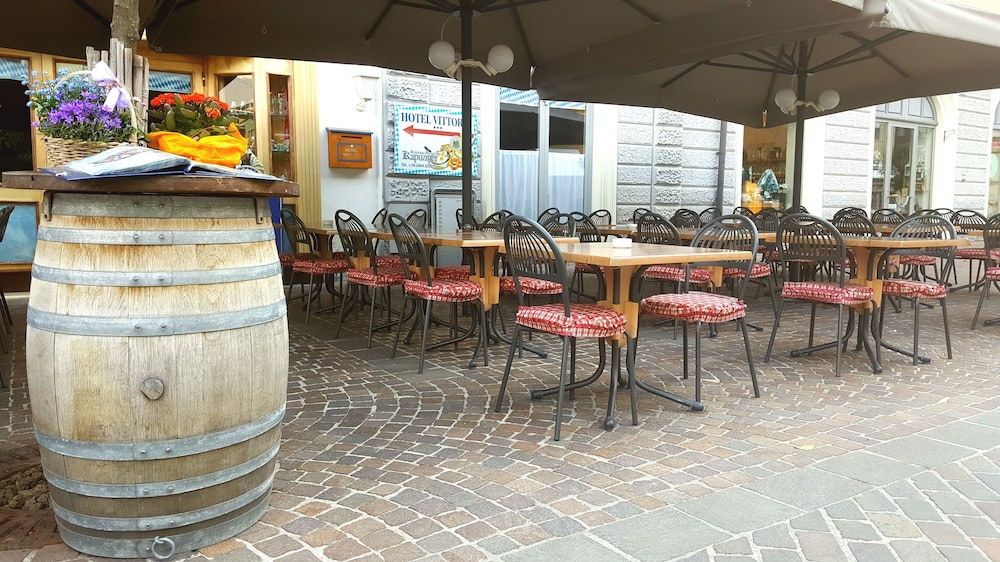 Vittoria 37/50
