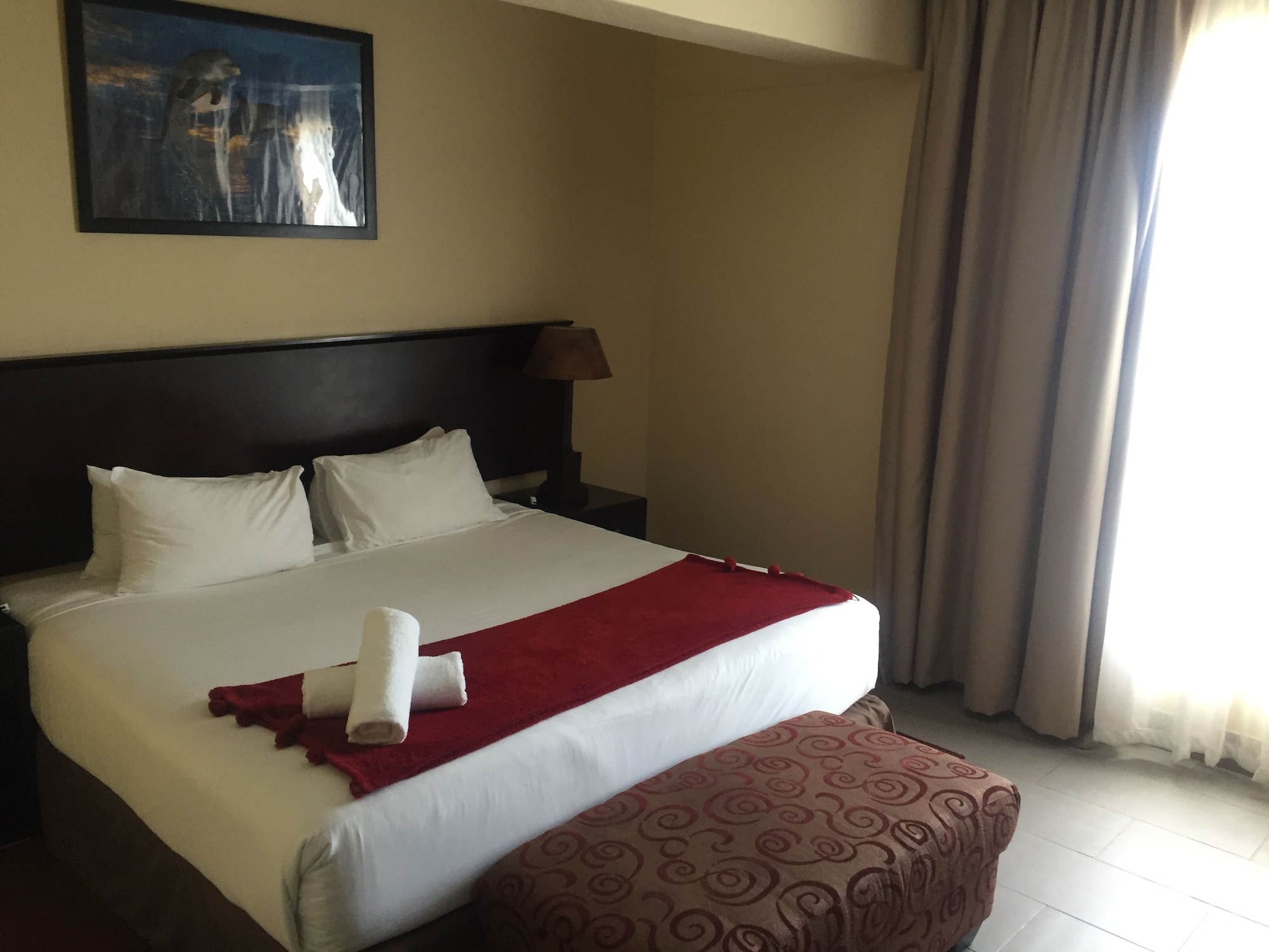 DELUXE, DOUBLE BED