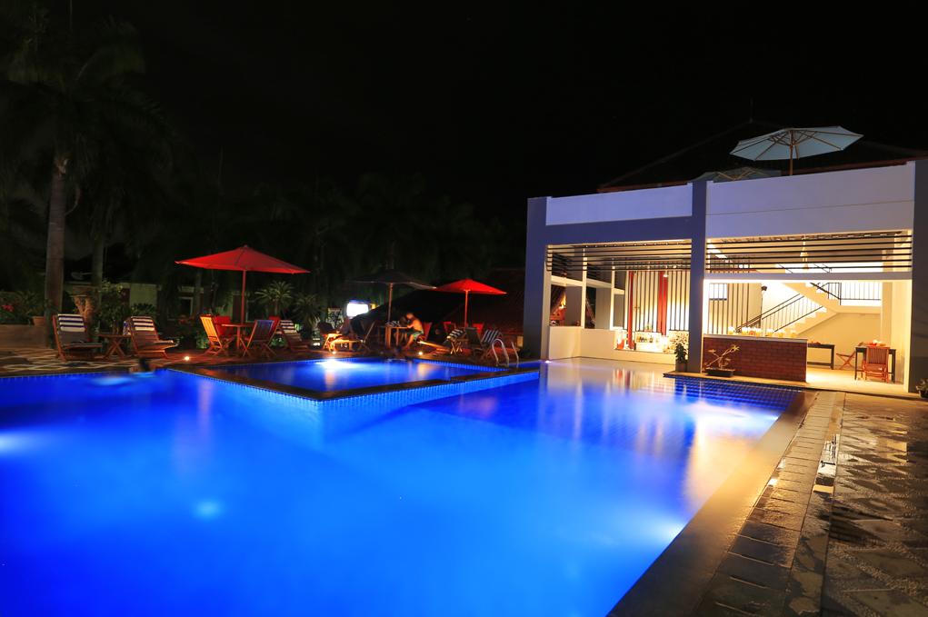 Jazz Senggigi Hotel 38/43