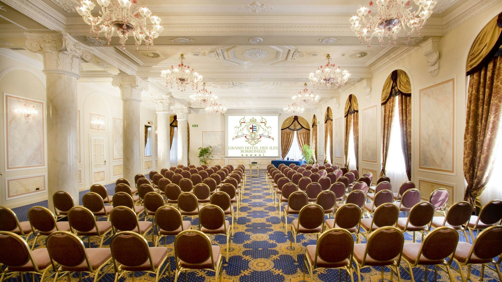 Grand Hotel Des Iles Borromees and Spa 36/45