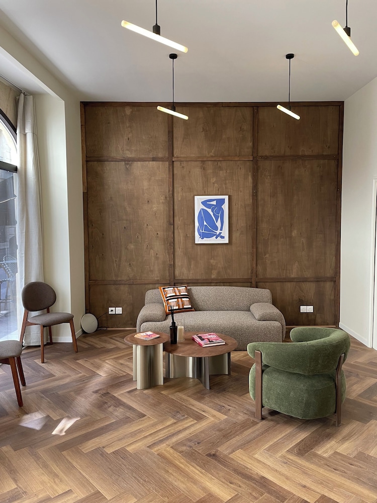HOTEL DU THEATRE 30/52