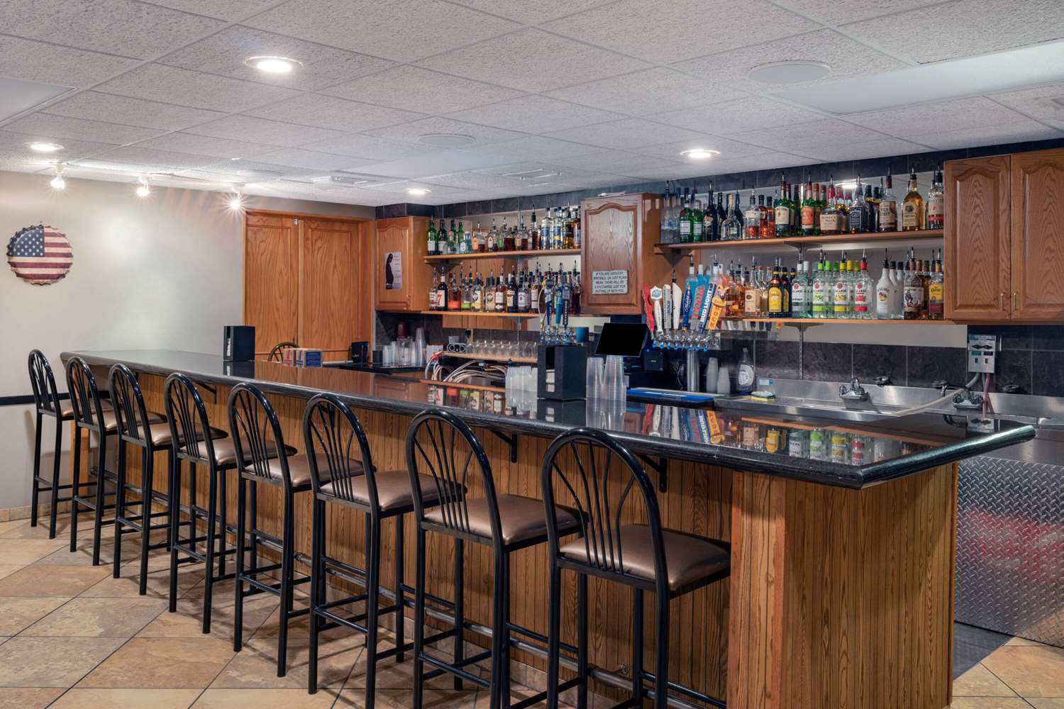 AmericInn by Wyndham Aberdeen Event Center 42/61