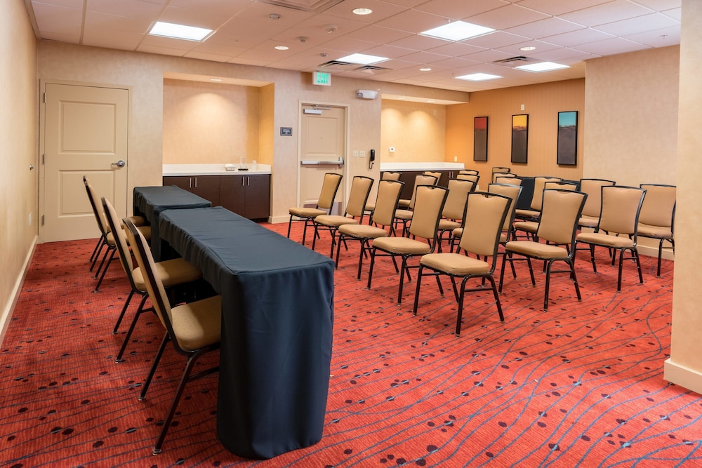 Residence Inn San Diego Carlsbad 34/50