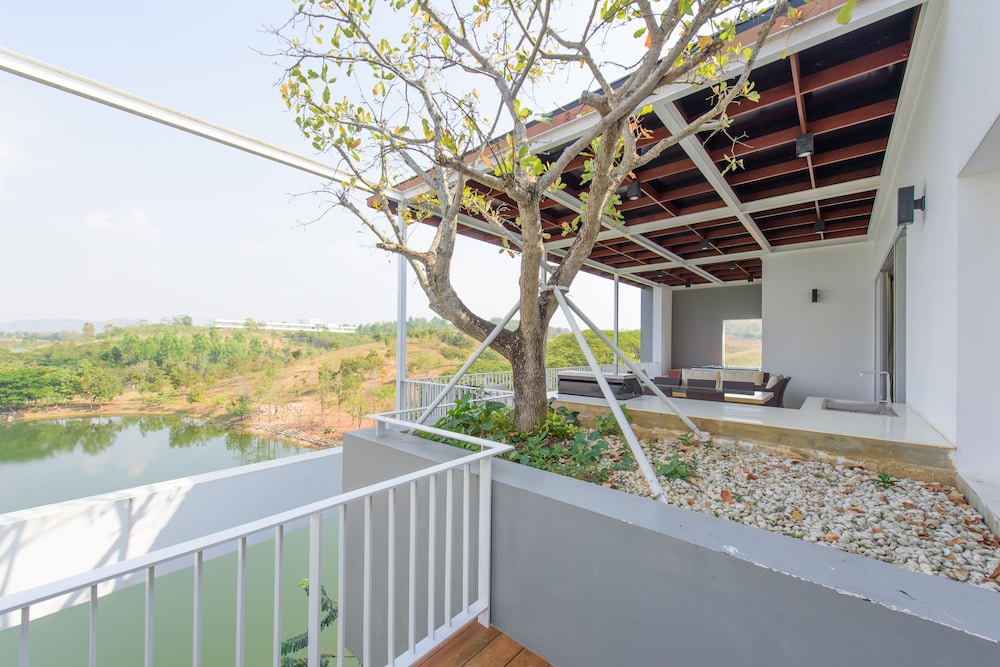 THE GALLERY KHAO YAI HOTEL AND RESIDENCE 46/50