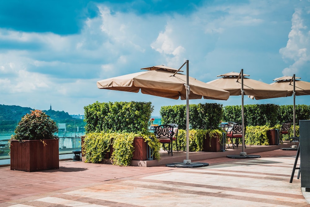 Hangzhou West Lake Xinqiao Hotel 47/50