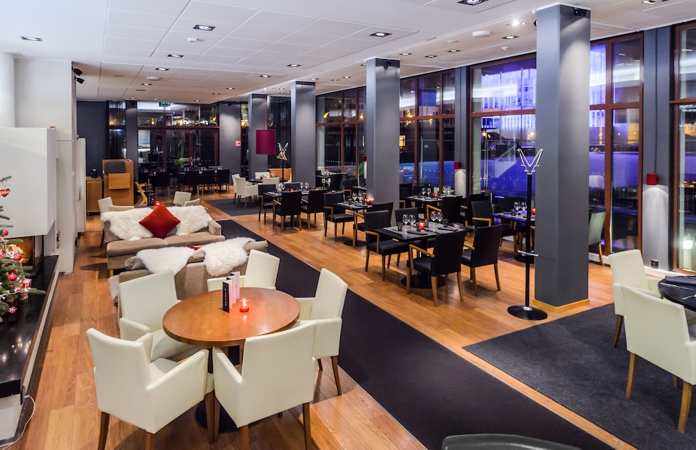 restaurant-cafeteria