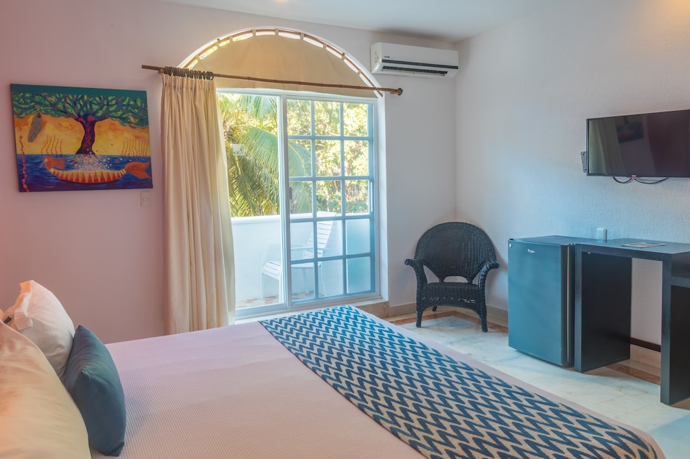 Illusion Hotel Boutique 28/73