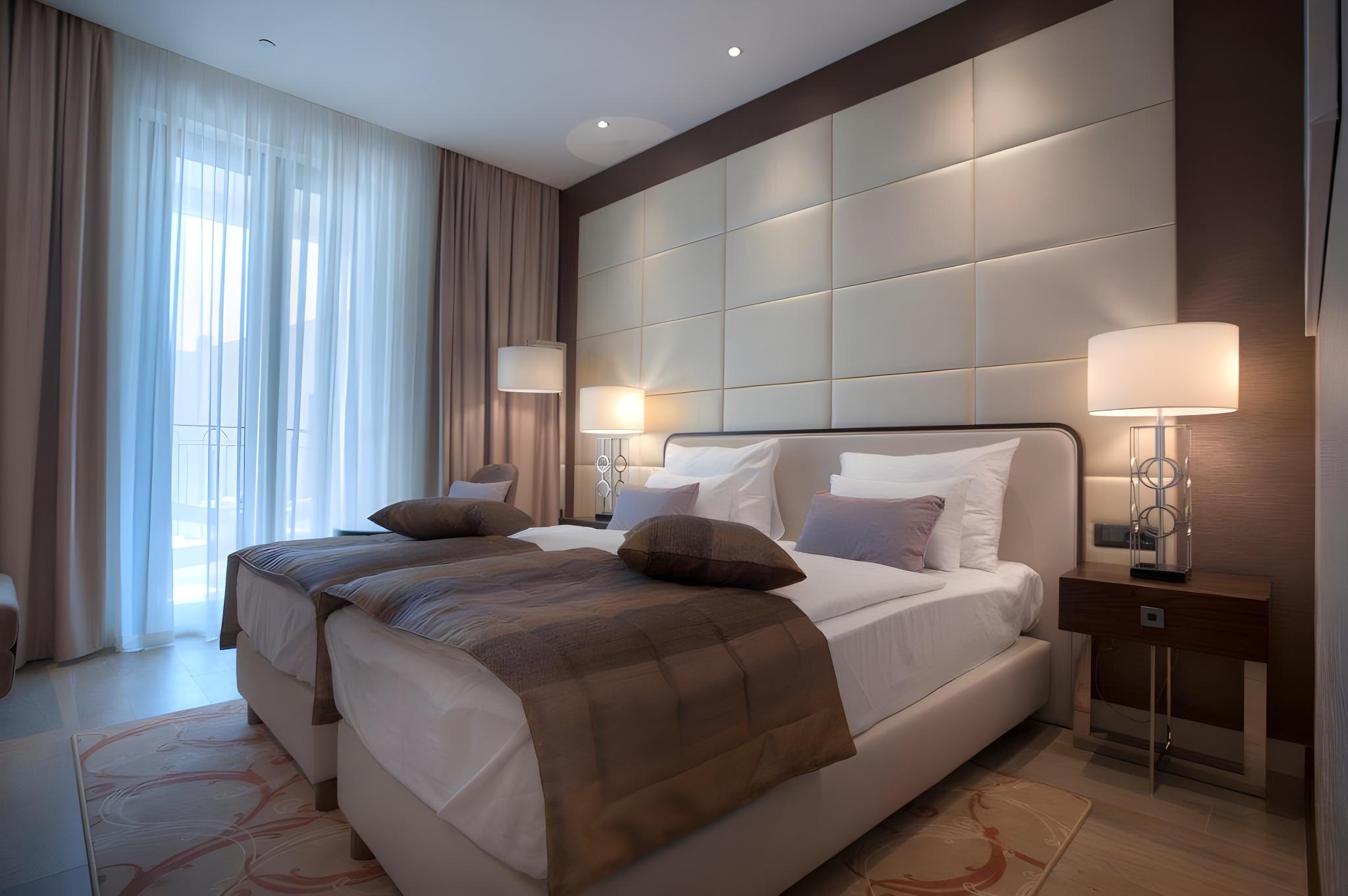 Atrium, Double Bed