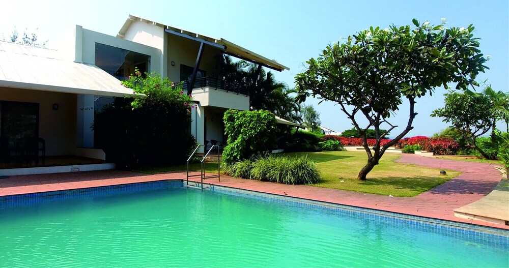 Regenta Resort Soma Vine Village 28/34