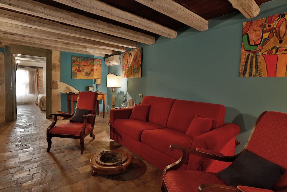 Charme Hotel Henrys House 48/74