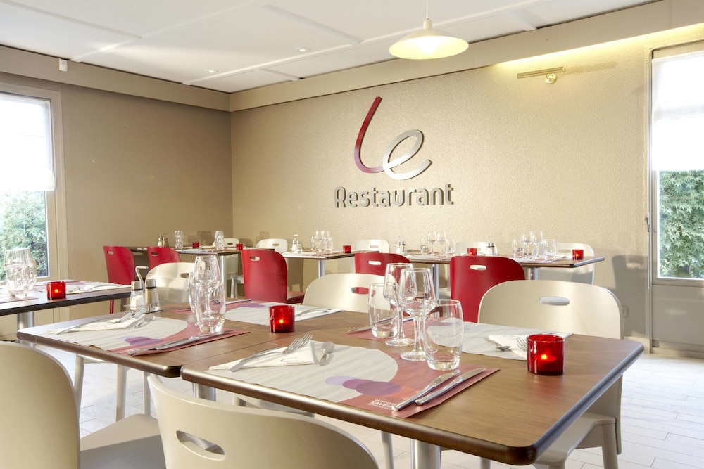 CAMPANILE HENDAYE 30/41