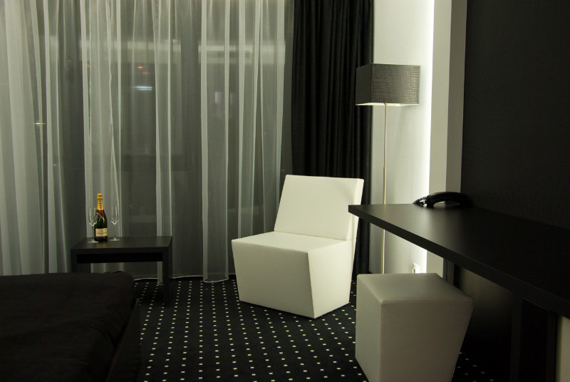 HOTEL FASHION 19/19