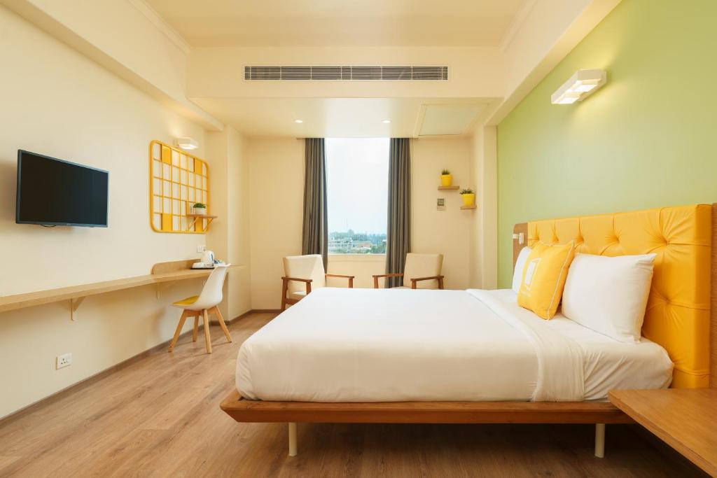 Bloom Hotel - Sector 62 10/17