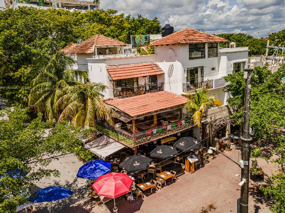 Hotel Banana Boutique 63/68