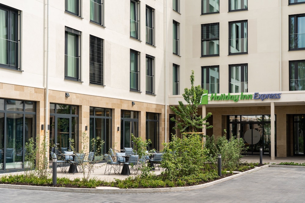 Holiday Inn Express Rosenheim 1/63