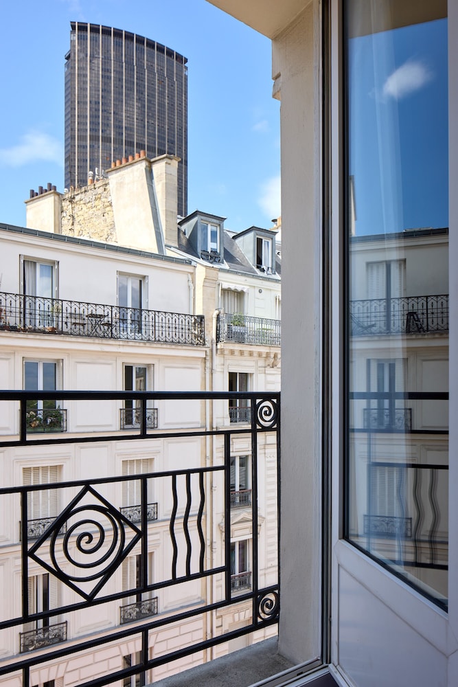 Timhotel Tour Montparnasse 8/61
