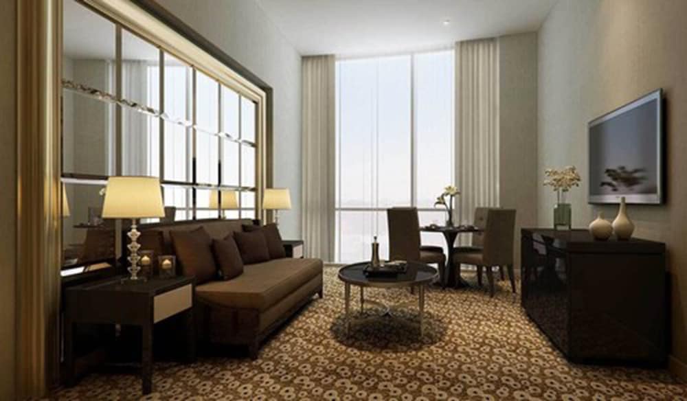 Hotel Ciputra World Surabaya managed by Swiss-Belhotel International 54/76