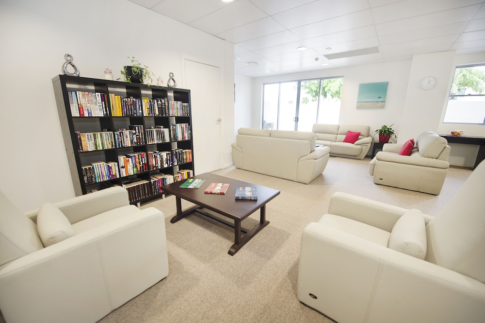 GLADSTONE CITY CENTRAL APARTMENT HOTEL 29/46