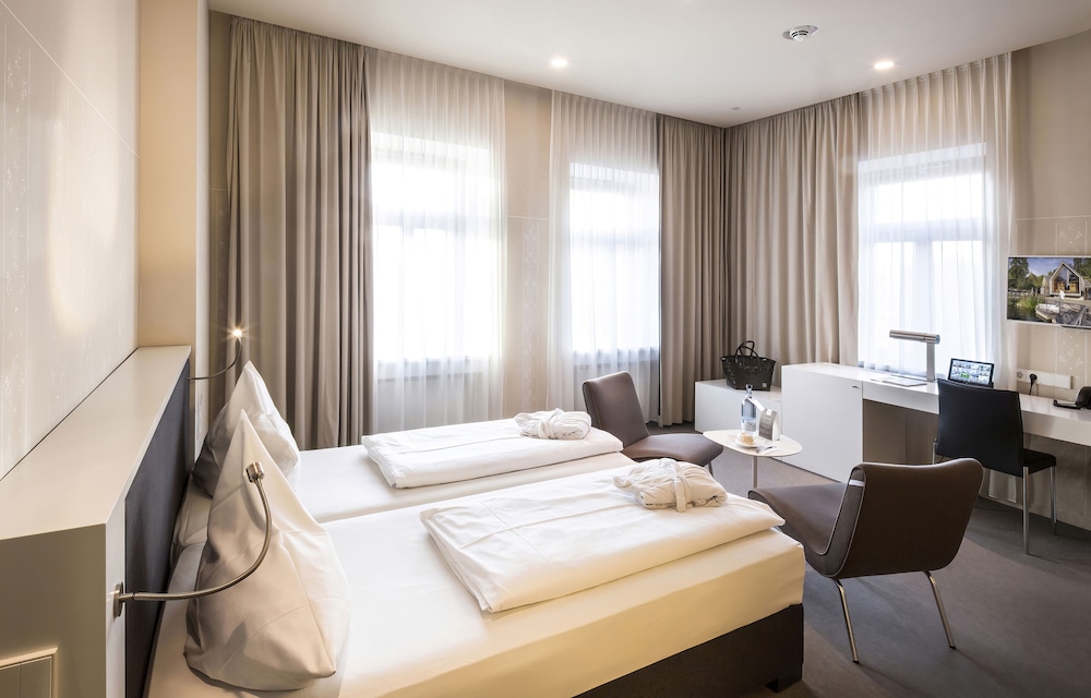 Parkhotel Jordanbad 18/53