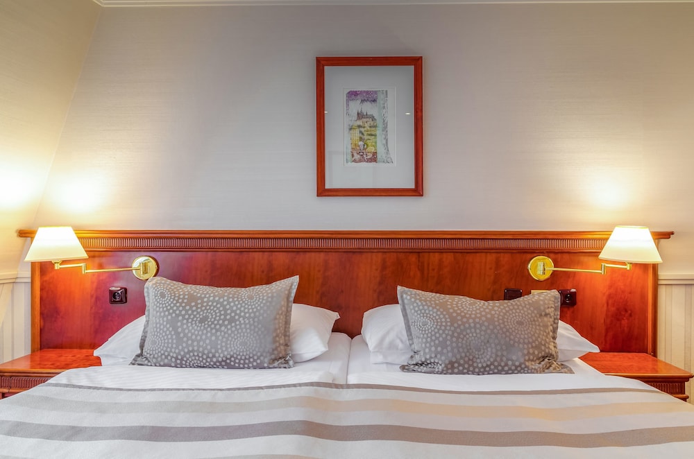 Adria Hotel Prague 15/46