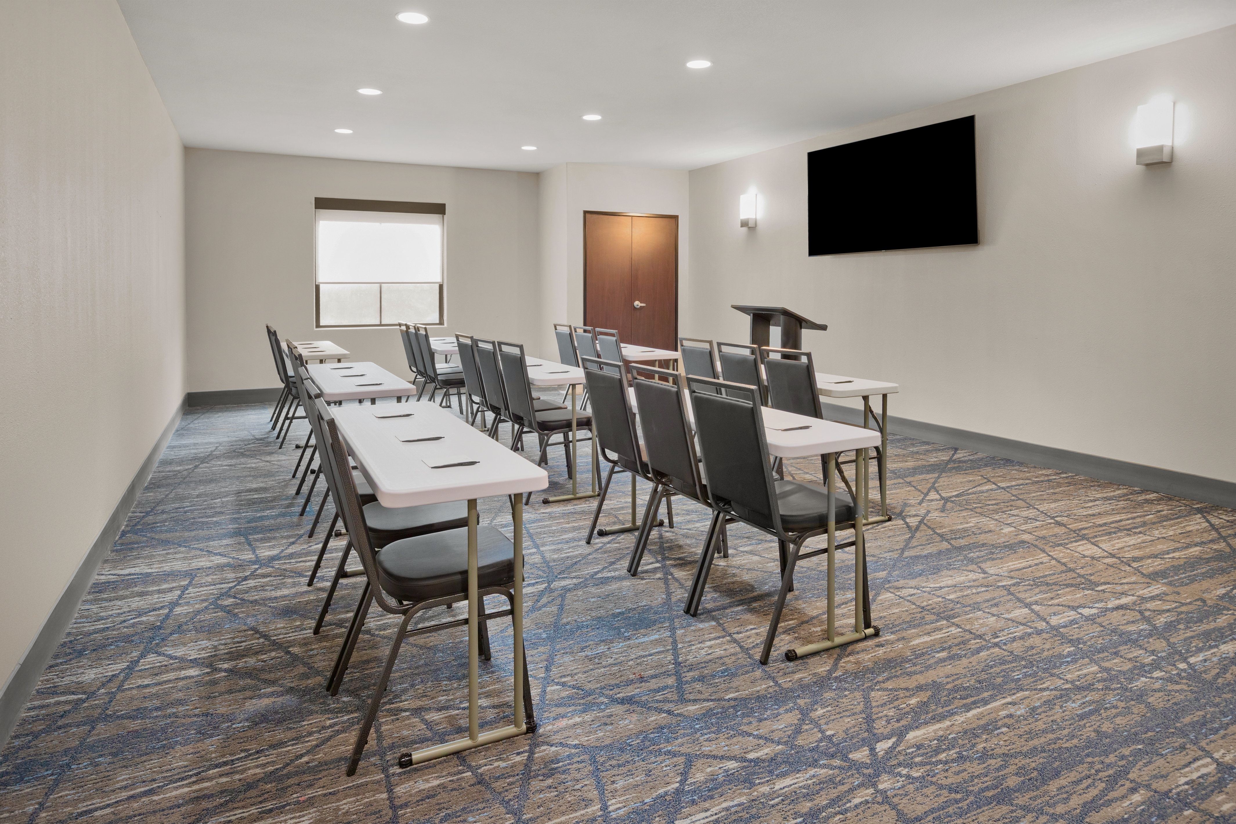 Holiday Inn Express Hotel Suites Marble Falls 57/64