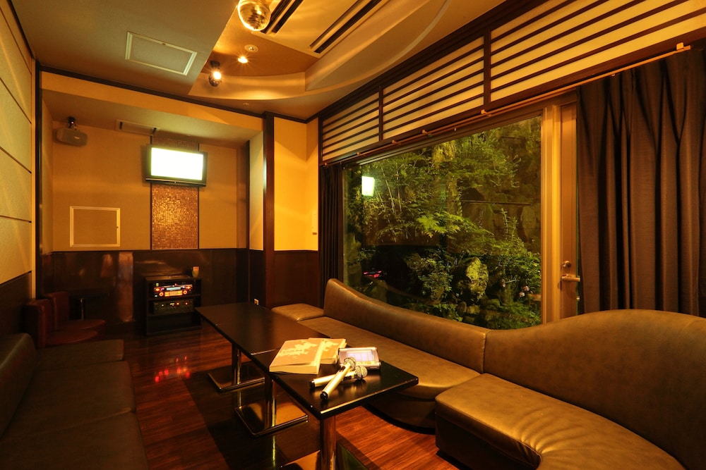 Hotel Futaba 38/50