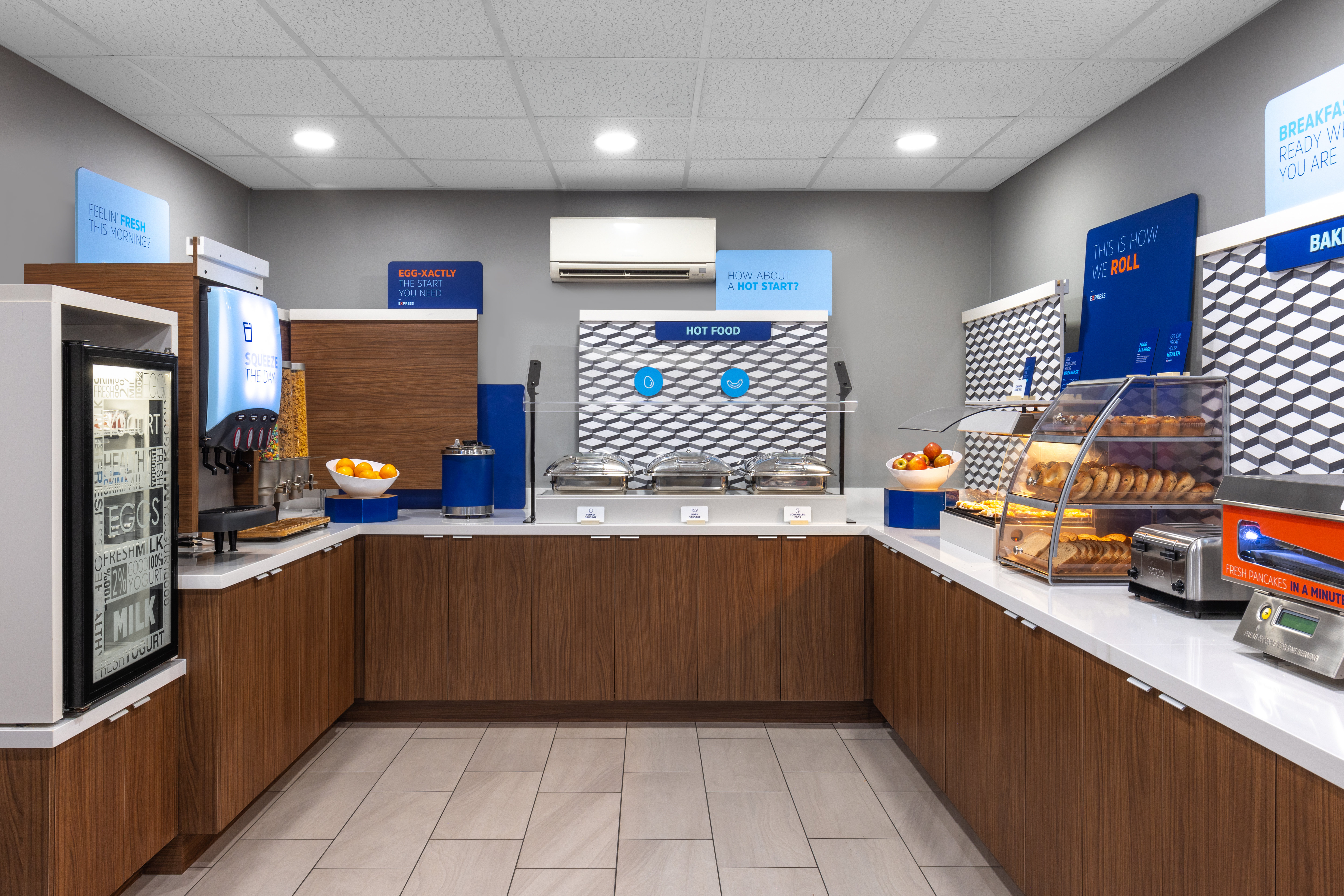 Holiday Inn Express Hotel Suites Sacramento Ne C 17/75