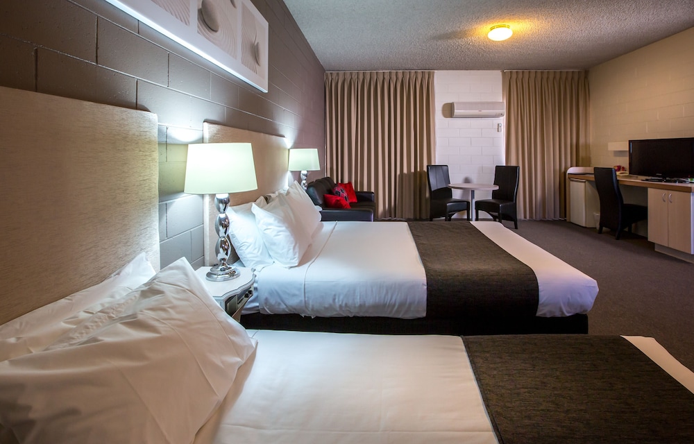 Comfort Inn & Suites King Avenue 10/34