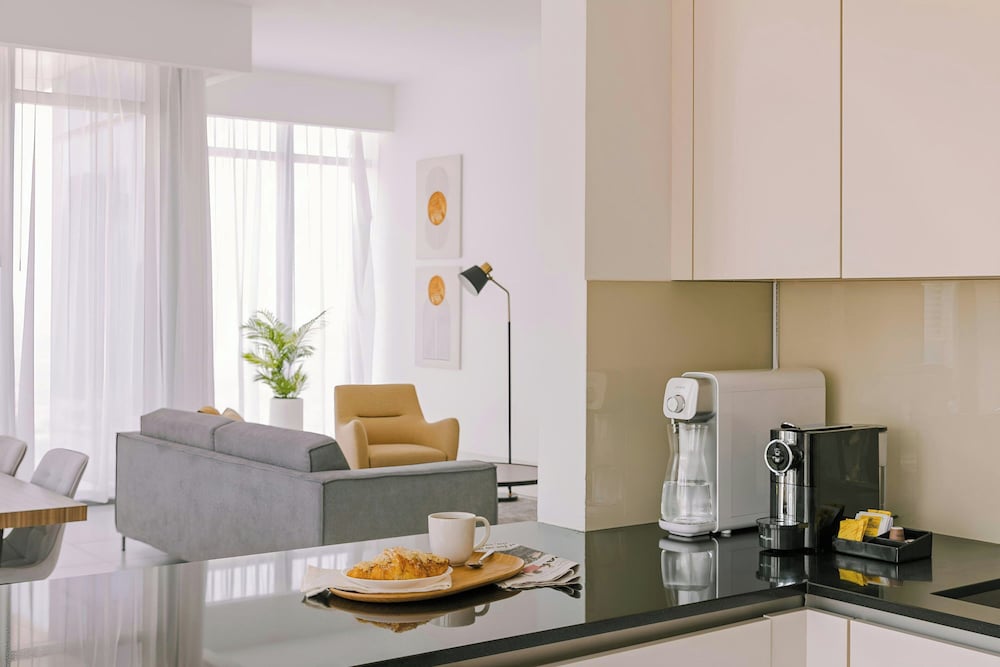 Sonder by Marriott Bonvoy Downtown Towers Apartments 48/69