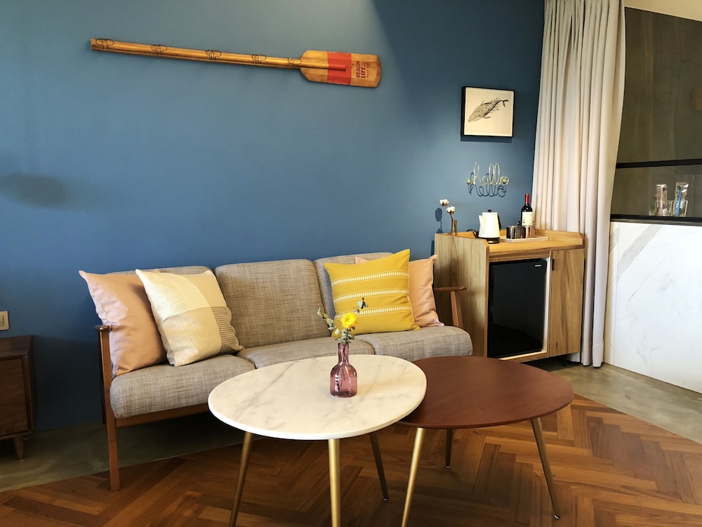 Hotel Everyday Life 43/66