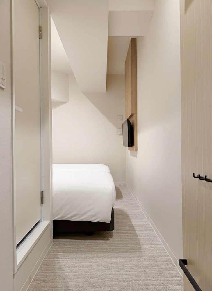 Basic, Twin Beds 7/9