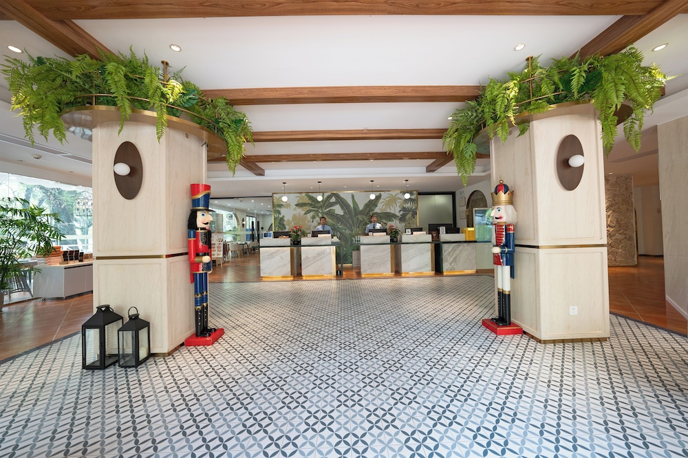 Guilin O-LIVE Social Hotel 42/50
