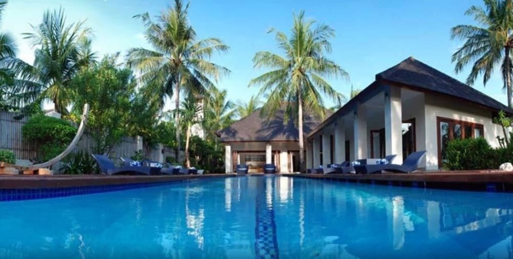 Kelapa Luxury Villas 11/80