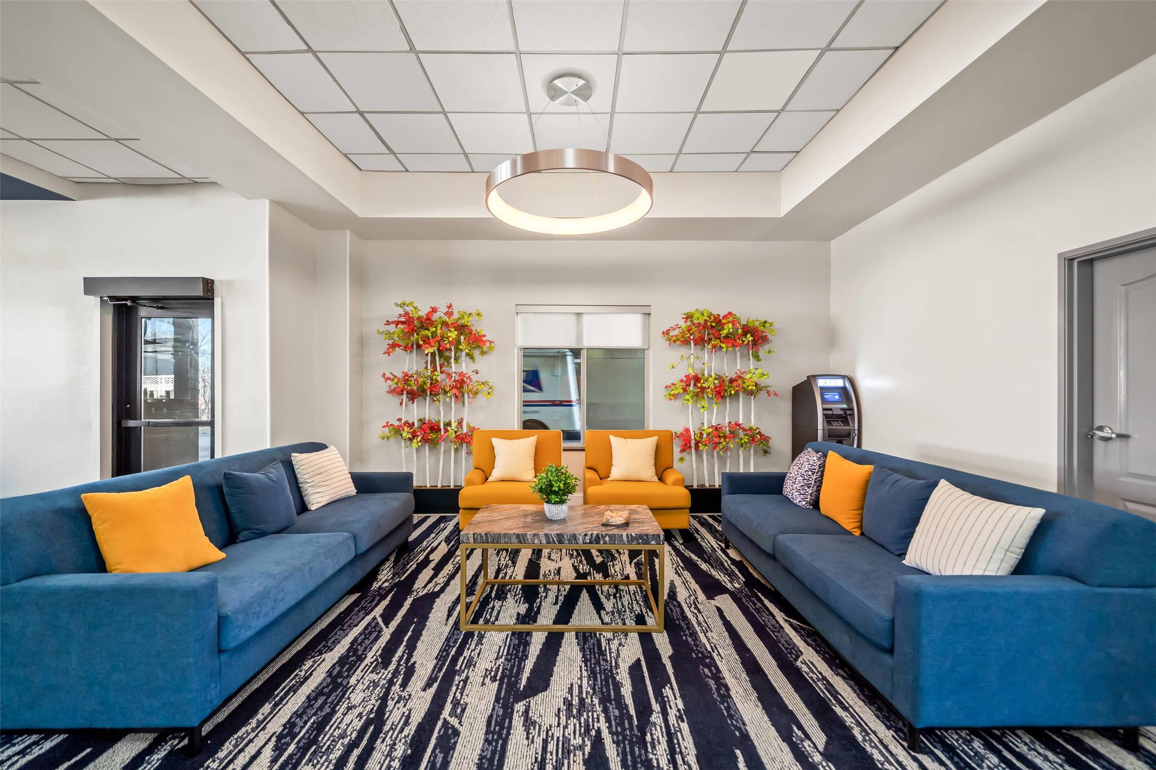 Comfort Inn & Suites Plainville-Foxboro 22/39