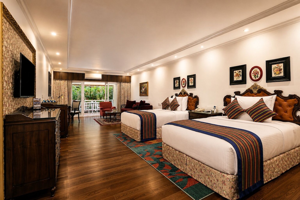 MAYFAIR Himalayan Spa Resort 15/45