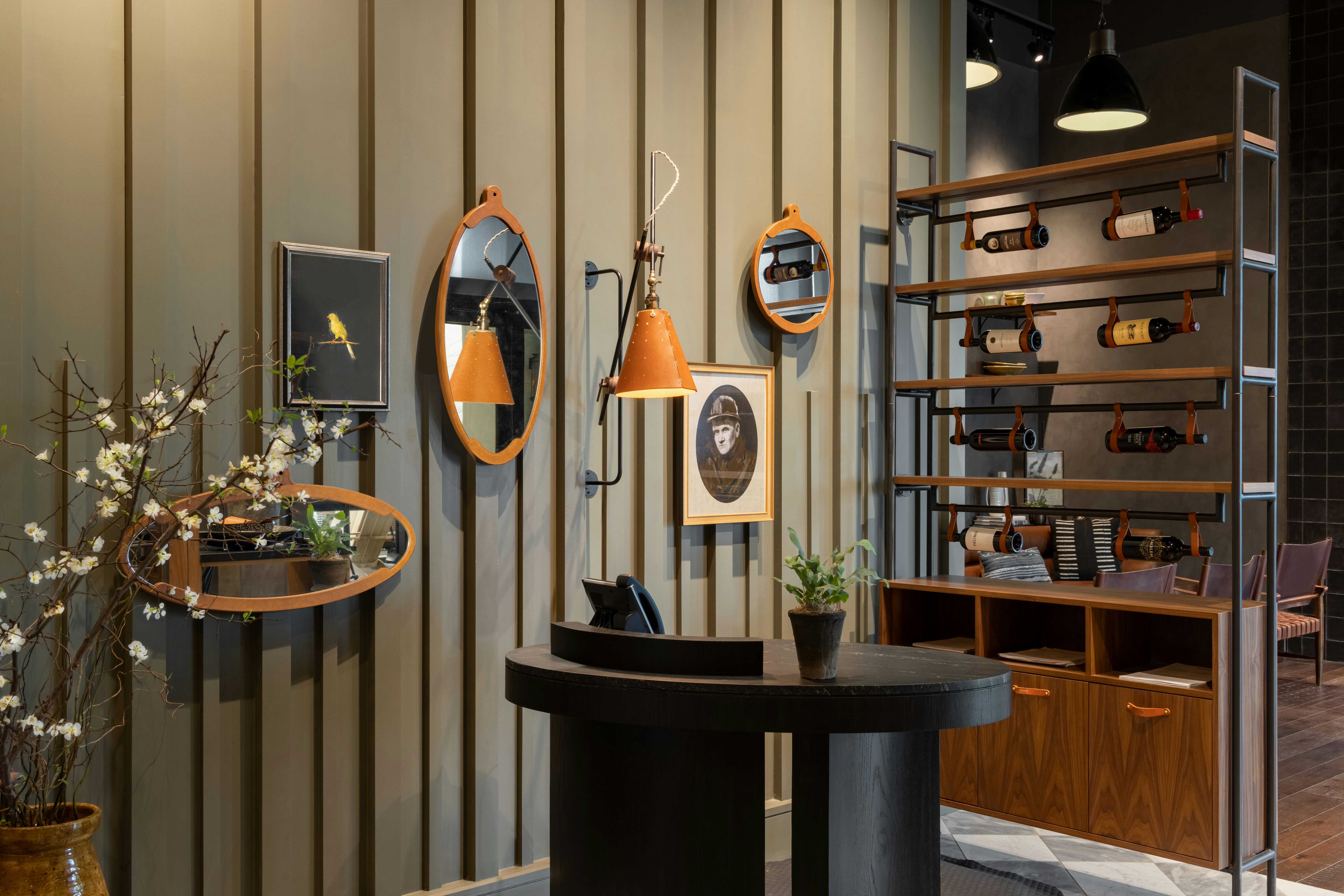 Valley Hotel Homewood Birmingham, Curio Collection by Hilton 13/50