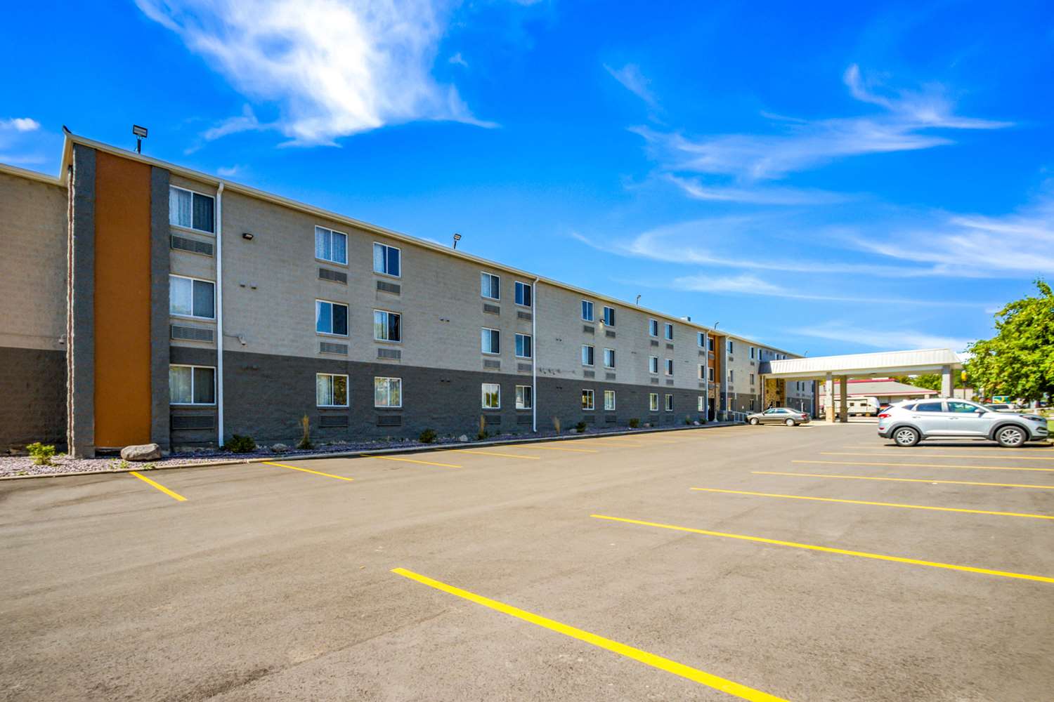AmericInn by Wyndham Madison WI 11/14