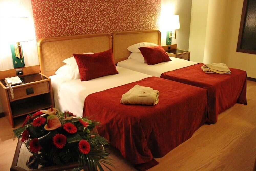 Palace Hotel And Spa 36/65