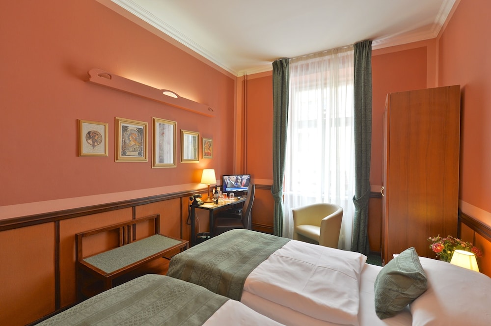 CLASSIC, DOUBLE BED