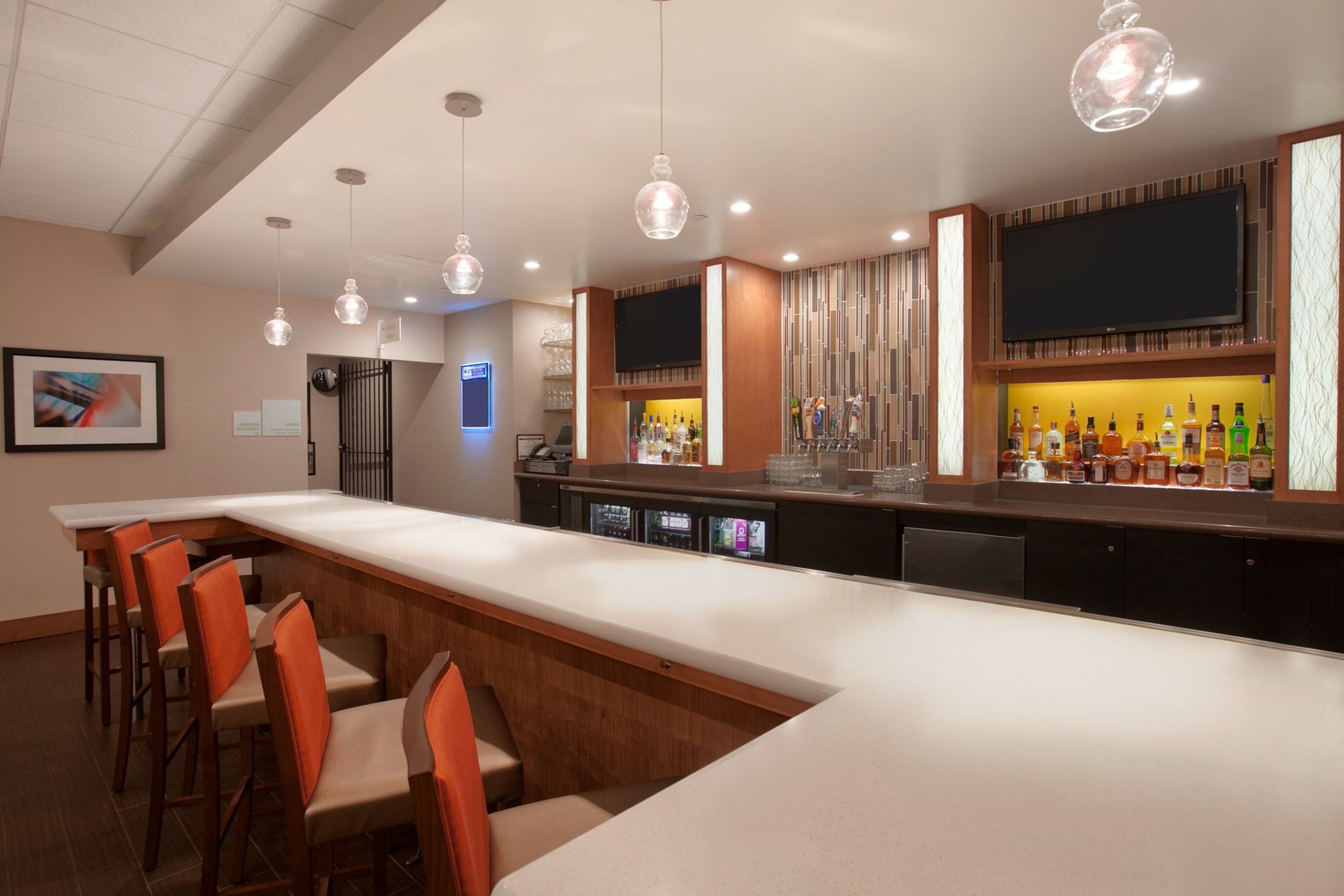 Holiday Inn Portland Airport i 205 24/48
