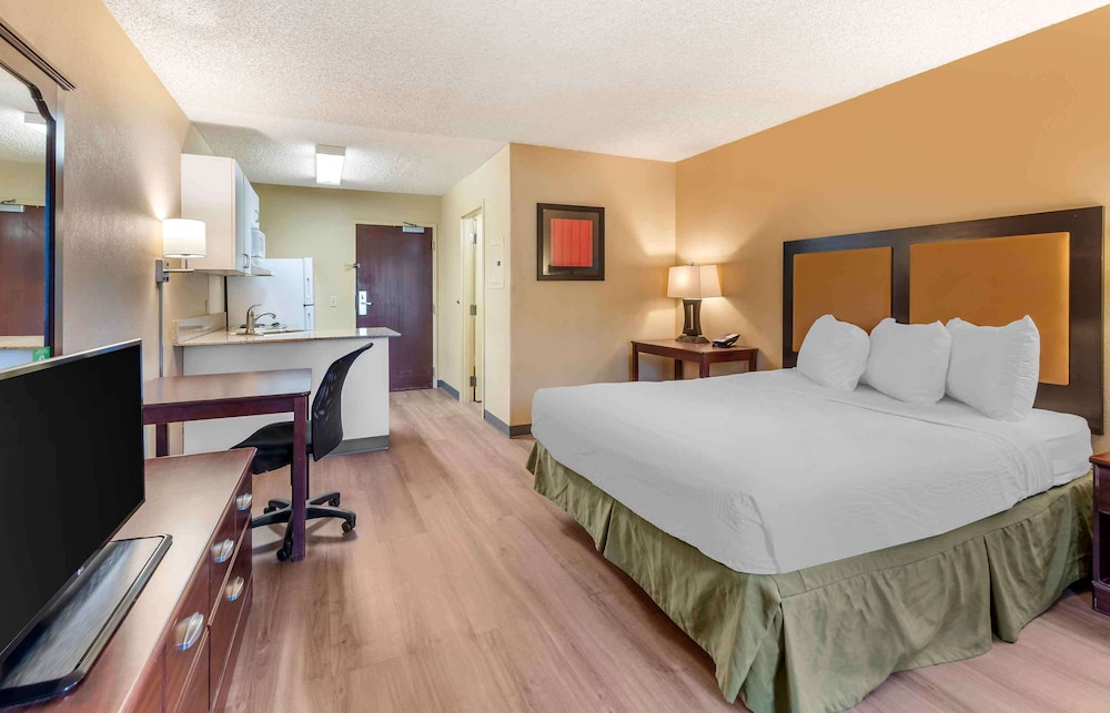 Extended Stay America Los Angeles - Ontario Airport 9/47